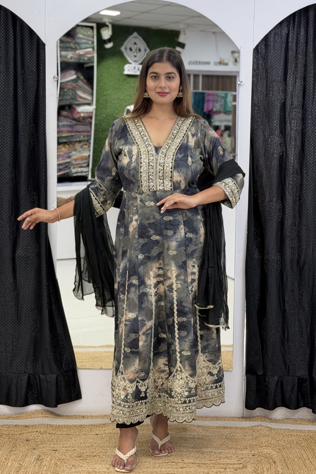 Heavy Rayon Tie-Dye Print V-Neck Full Ghera Anarkali Kurti Pant Set