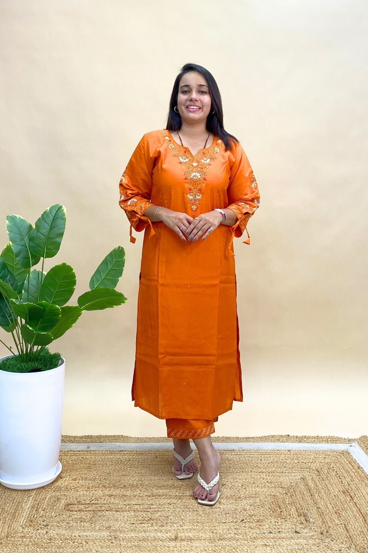 Premium Silk Kurti Pant Set with Banarasi Dupatta & Elegant Dori Sleeve Detail