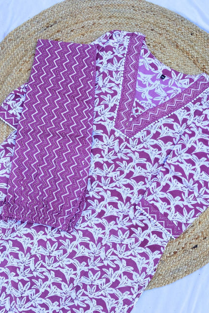 Plus Size Premium Cotton Pink Floral Print V-Neck Kurti Pant Set with & Dupatta