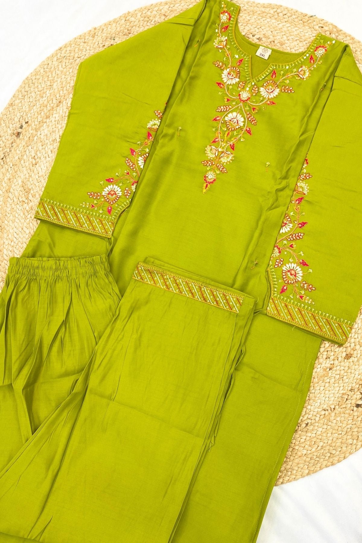Parrot Green