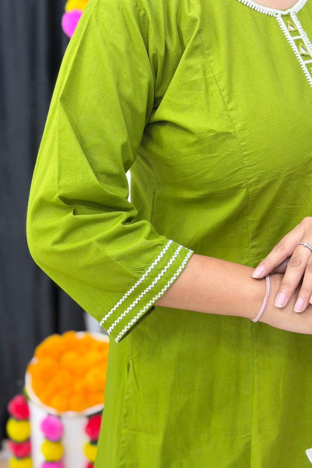 Parrot Green