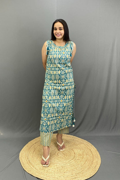 Cotton Kurti Pant Dupatta Set with Shoulder & Side Dori, Latkans, Sleeveless with Extra Sleeves
