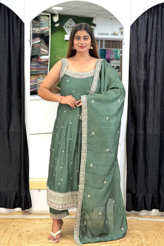 Roman Silk Sleeveless Anarkali Suit Set with Tikki Embroidery & Lace Dupatta
