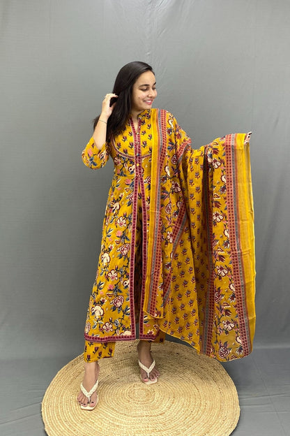 Floral Anarkali Kurti Set with Middle Cut and Mulmul Cotton Dupatta