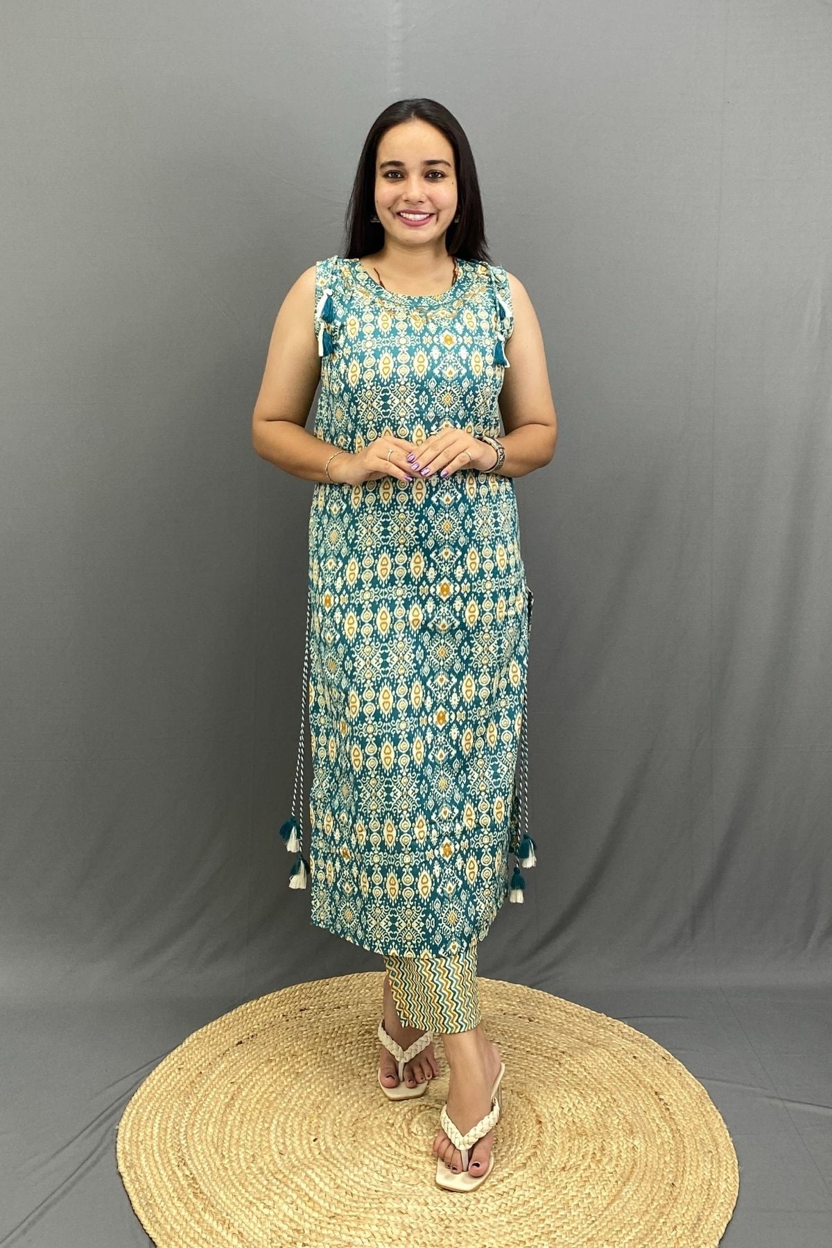 Cotton Kurti Pant Dupatta Set with Shoulder & Side Dori, Latkans, Sleeveless with Extra Sleeves