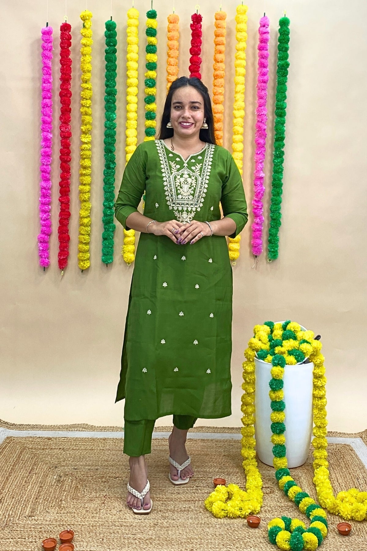 Dark Mehndi