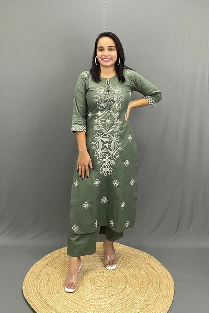 Tealish Green 