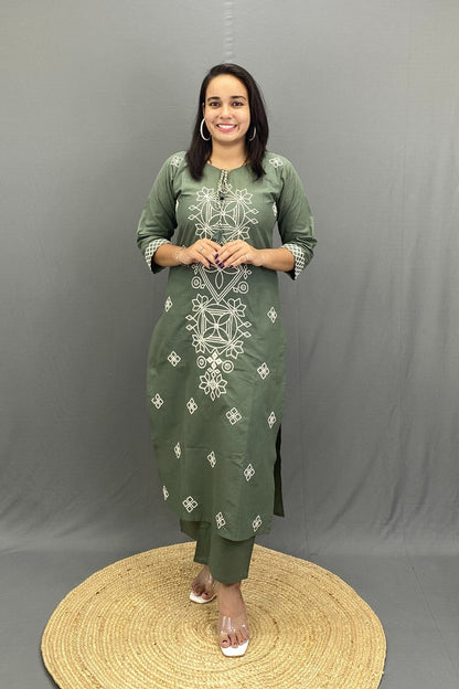 Tealish Green 