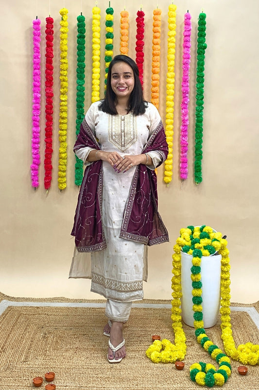 Premium Silk Kurti Pant Dupatta Set – Threadwork Neckline & All-Over Tikki Embroidery with Contrast Dupatta