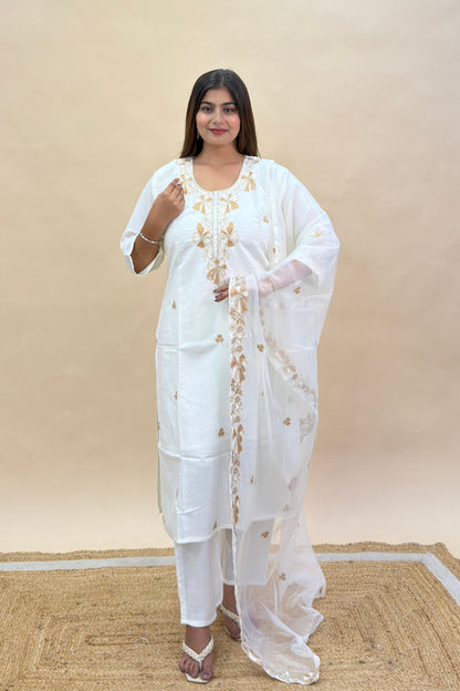 Silk Kurta Pant Set with Contrast Thread Work & Organza Embroidered Dupatta