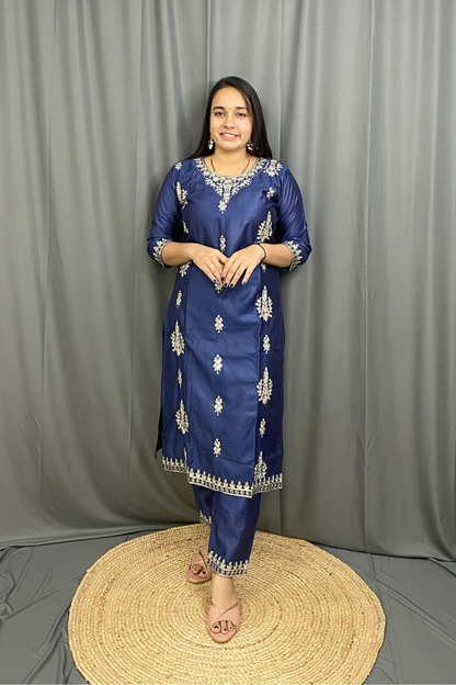 Roman Silk Kurti Pant Dupatta Set with Exquisite Zari Work and Elegant Detailing