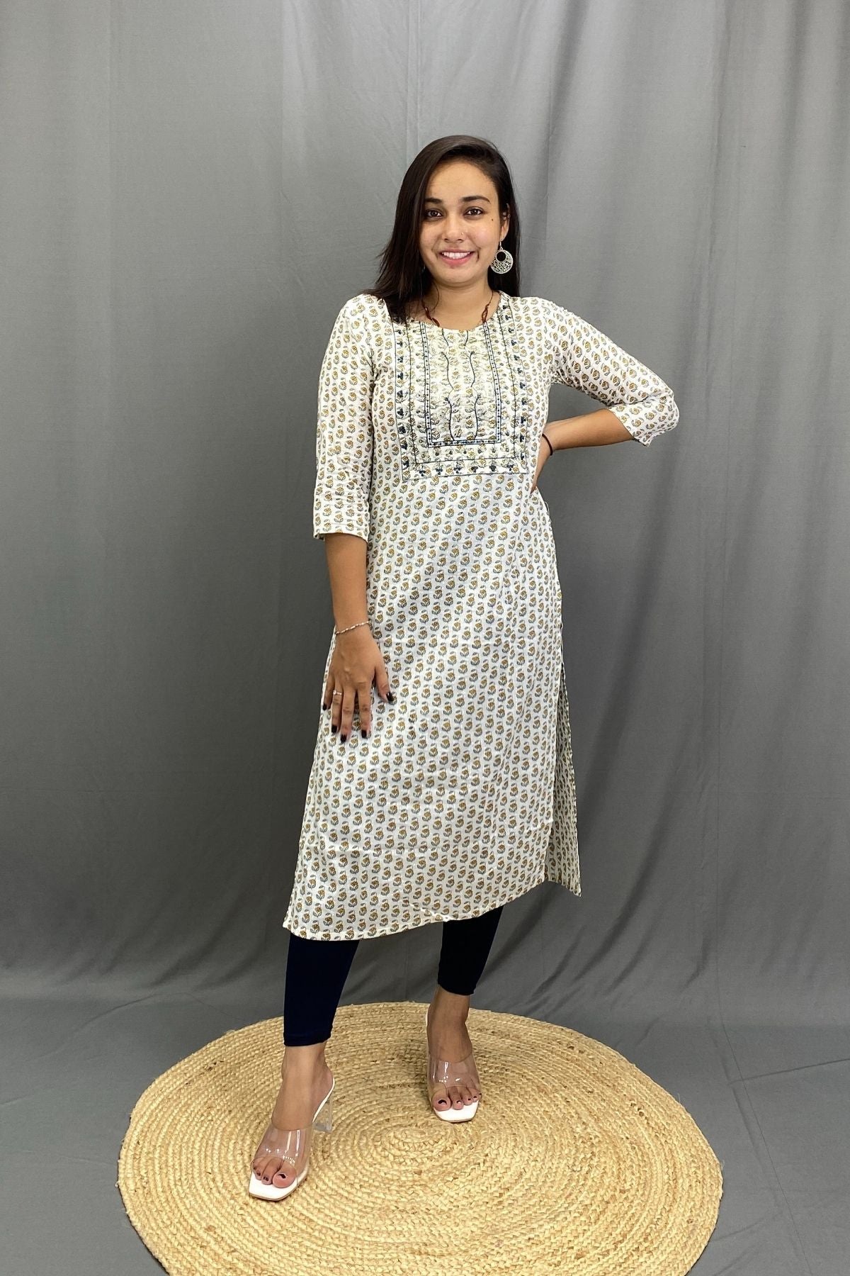 Cotton Kurti with Zari Lining & Delicate Zari Work, Daily Wear for All Occasions